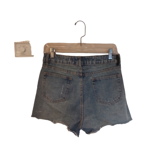 alexander wang medium wash faded distressed raw hem shorty shorts womens 27 - Picture 2 of 5